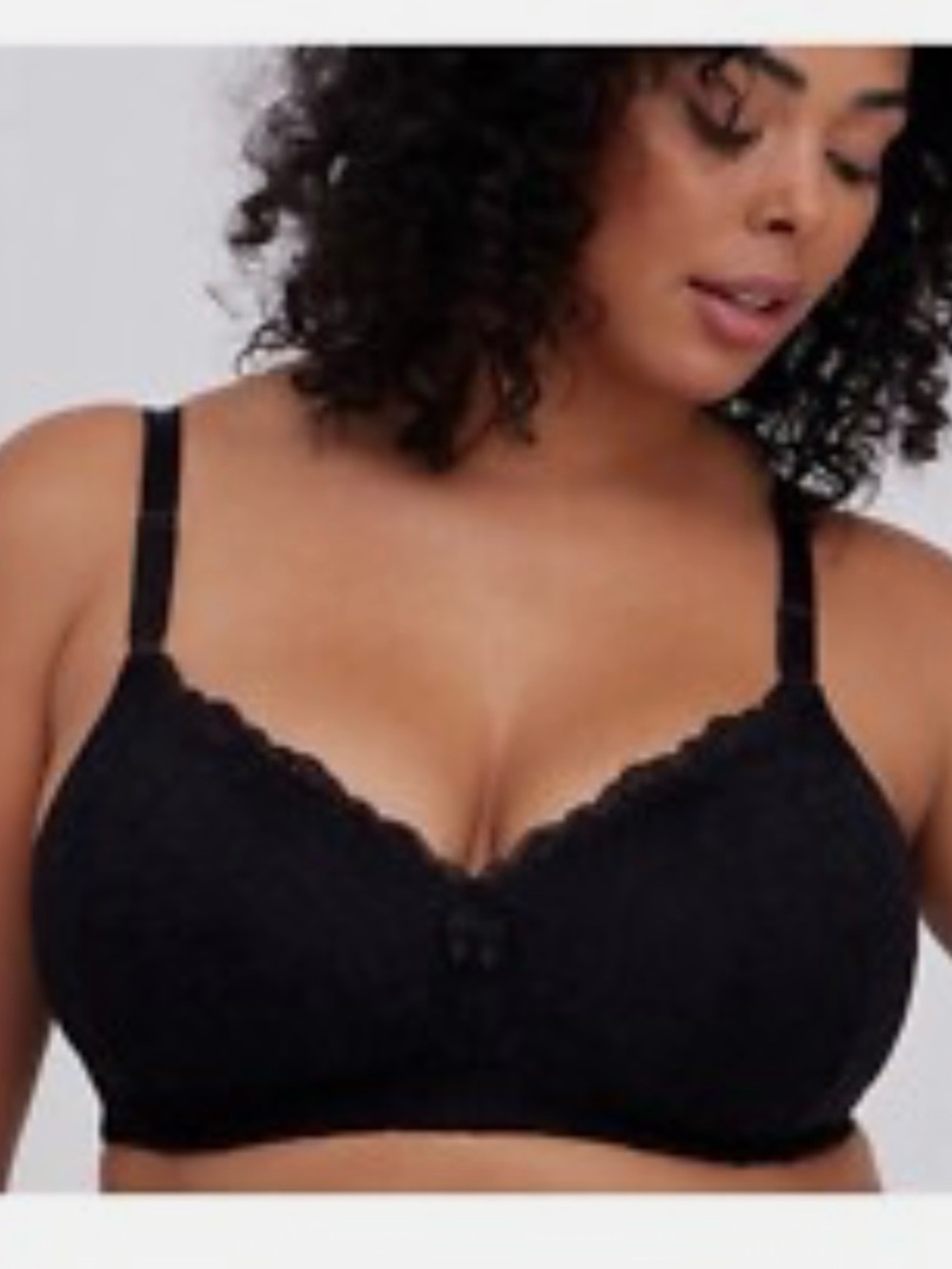 Torrid Black Lace Wire Free Lightly Lined Full Coverage Bra Size 40DD